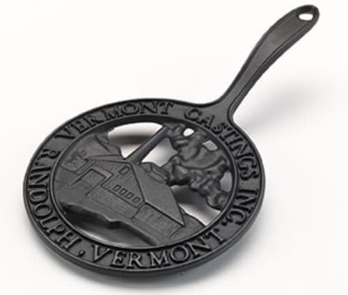 Vermont Castings Trivet with Handle (0000094)