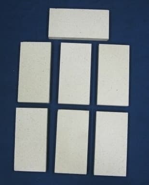 Harman Firebrick 9 x 4-1/2 x 1-1/4 - Set of 7 (1-00-900450125)