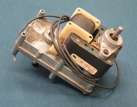 Harman 44 Mag Gear / Auger Motor - 2 RPM (3-20-08653)