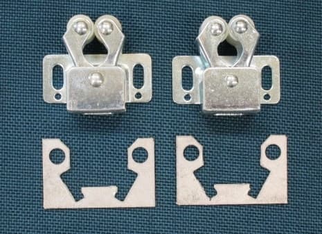 Quadra-Fire Mt Vernon AE Ash Pan Roller Catch - Pack of 2 (SRV7000-494)
