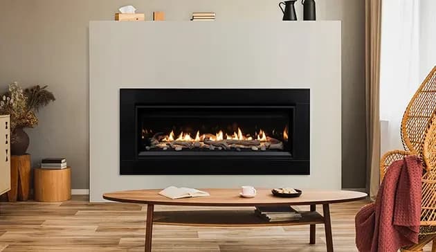 Superior 45 Inch DRL3500 Series Contemporary Linear Direct Vent Natural Gas Fireplace
